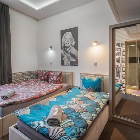 קרקוב 70S Hostel מראה חיצוני תמונה