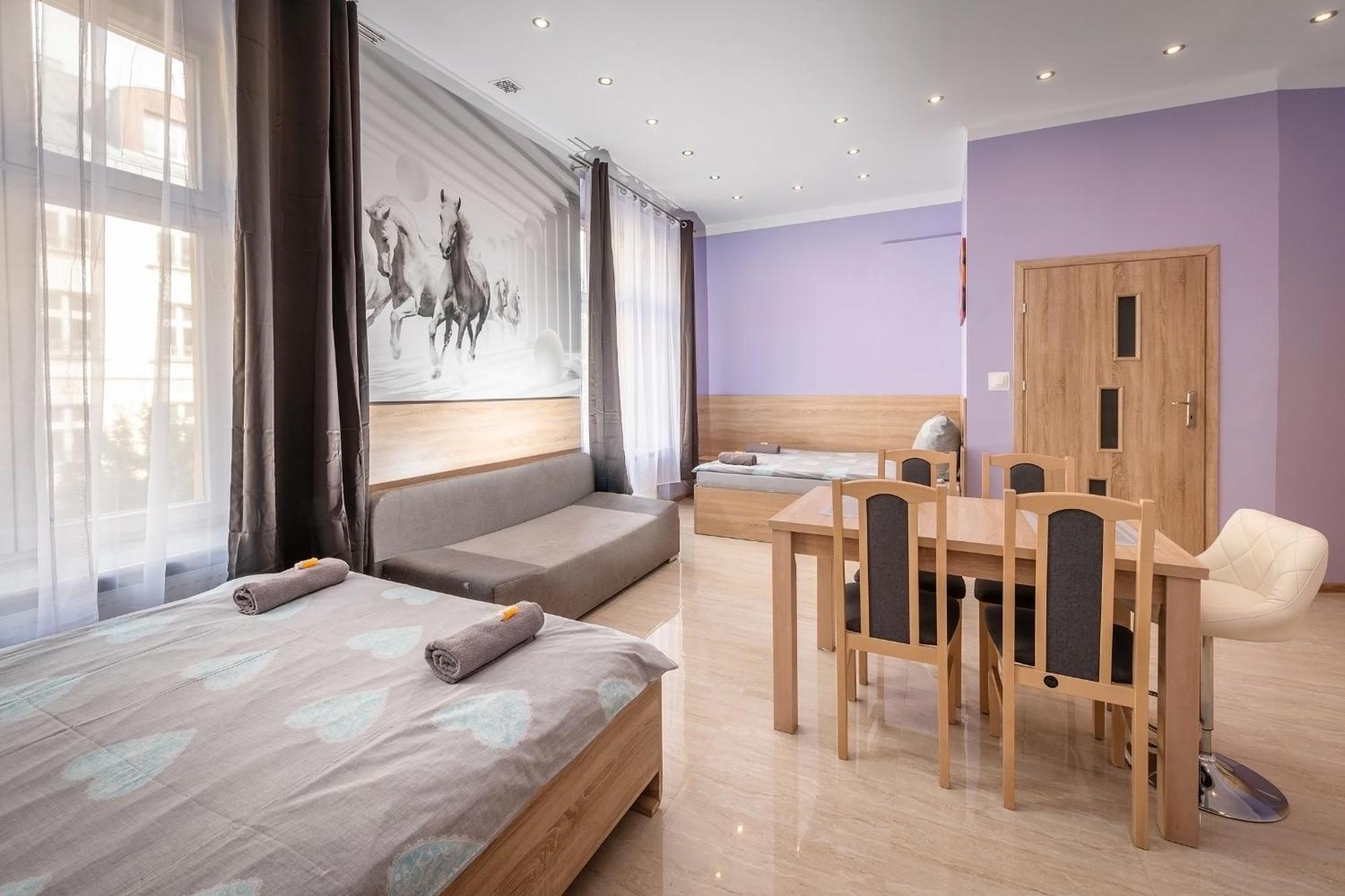 קרקוב 70S Hostel מראה חיצוני תמונה