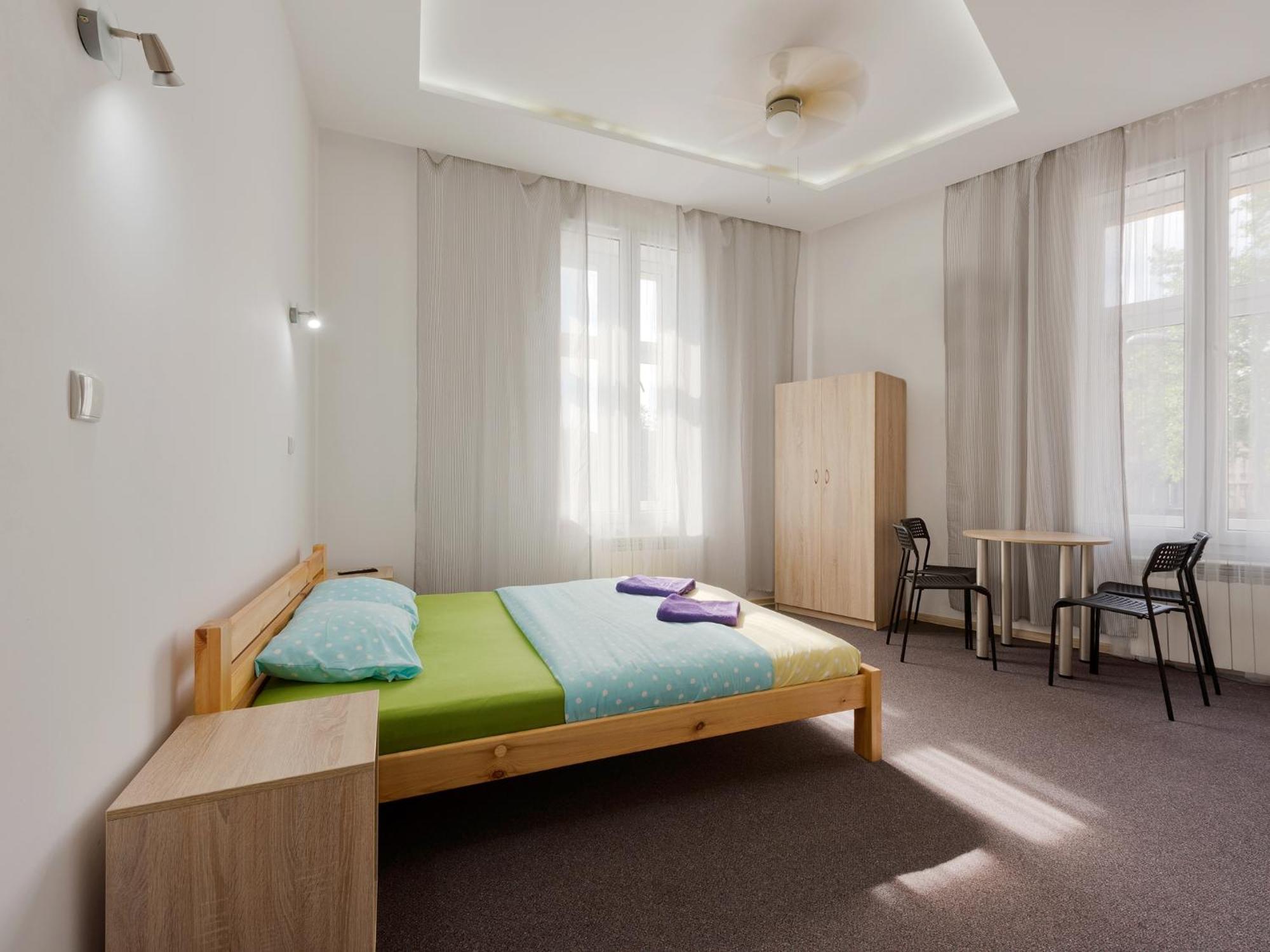 קרקוב 70S Hostel מראה חיצוני תמונה