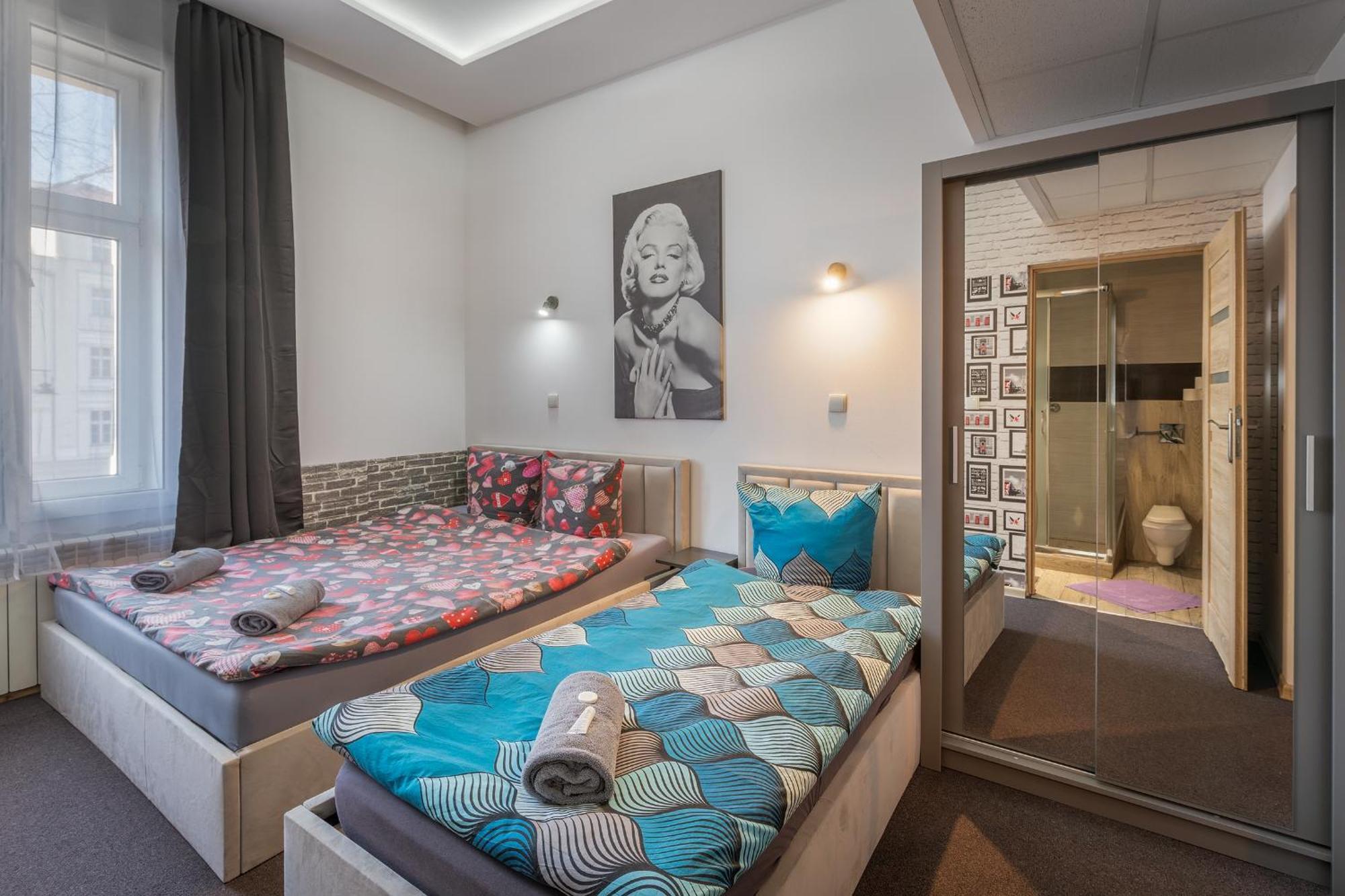קרקוב 70S Hostel מראה חיצוני תמונה